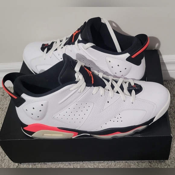 Nike Air Jordan Retro 6 Low - Picture 2 of 7